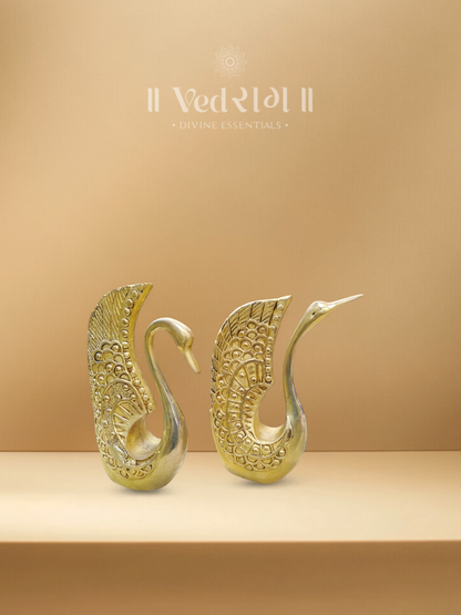 Brass Swan Statue | Handcrafted Brass Decorative Bird Figurine | Symbol of Grace, Purity & Beauty for Home & Office Decor | Antique Gold Finish